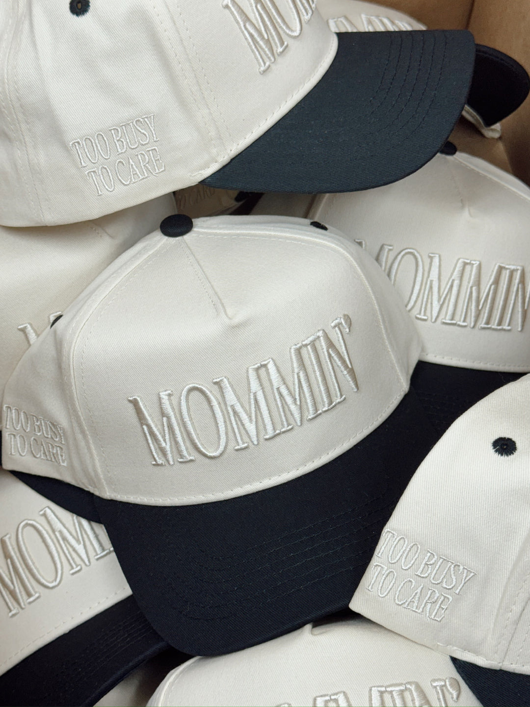 Mommin&