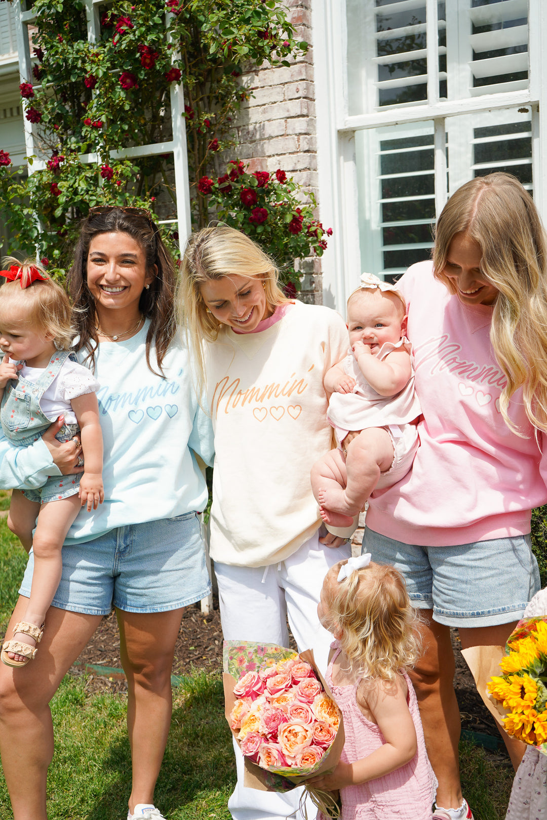 Mama Lightweight Crewnecks