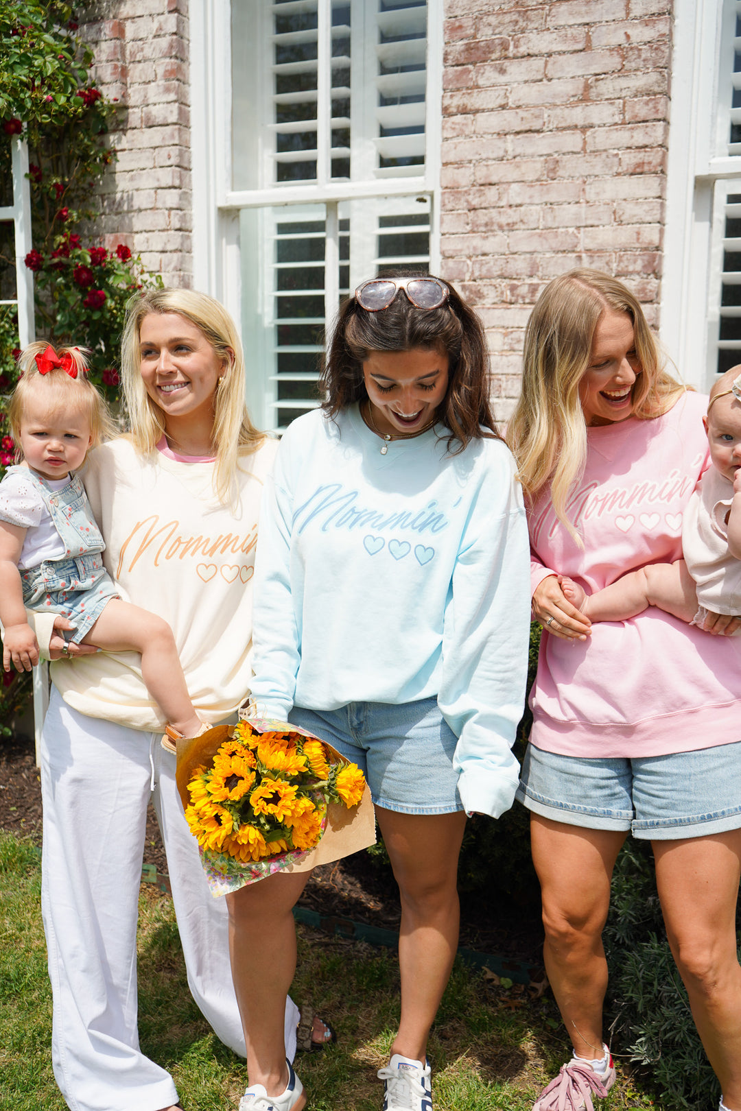 Mama Lightweight Crewnecks