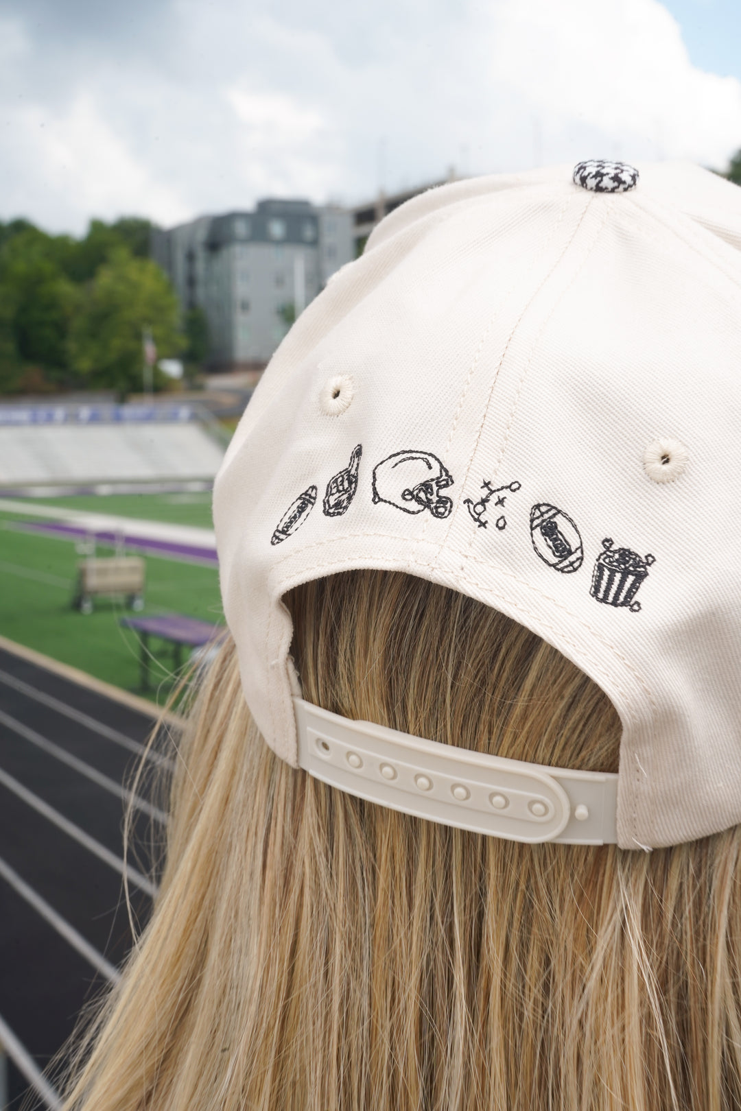 Touchdown - Houndstooth Trucker Hat