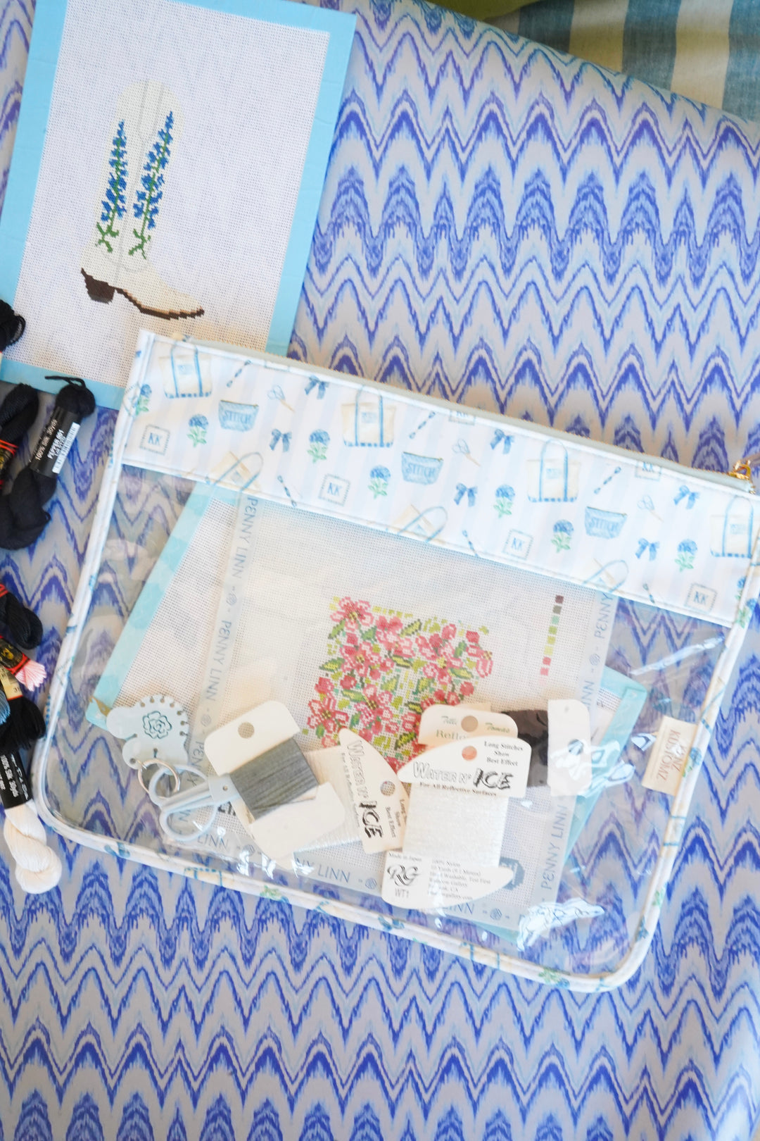 Needlepoint Flat Clear Pouch