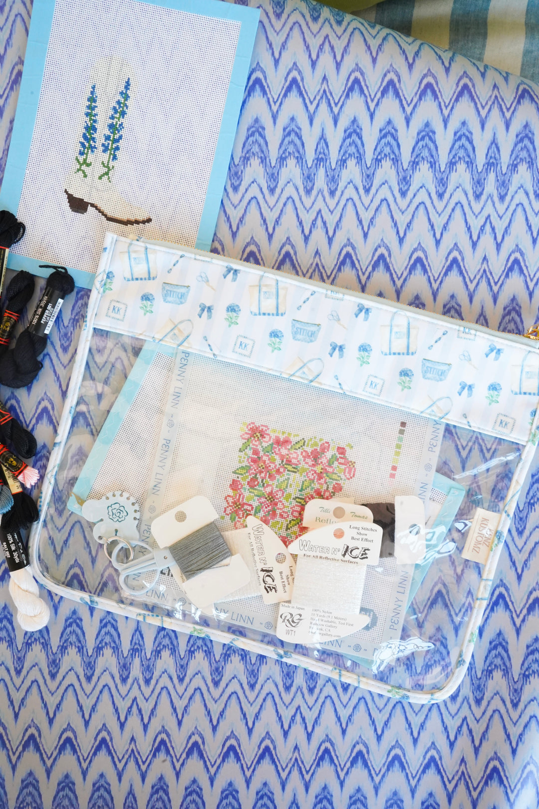 Needlepoint Flat Clear Pouch