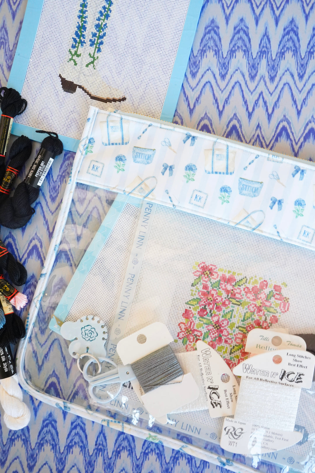 Needlepoint Flat Clear Pouch