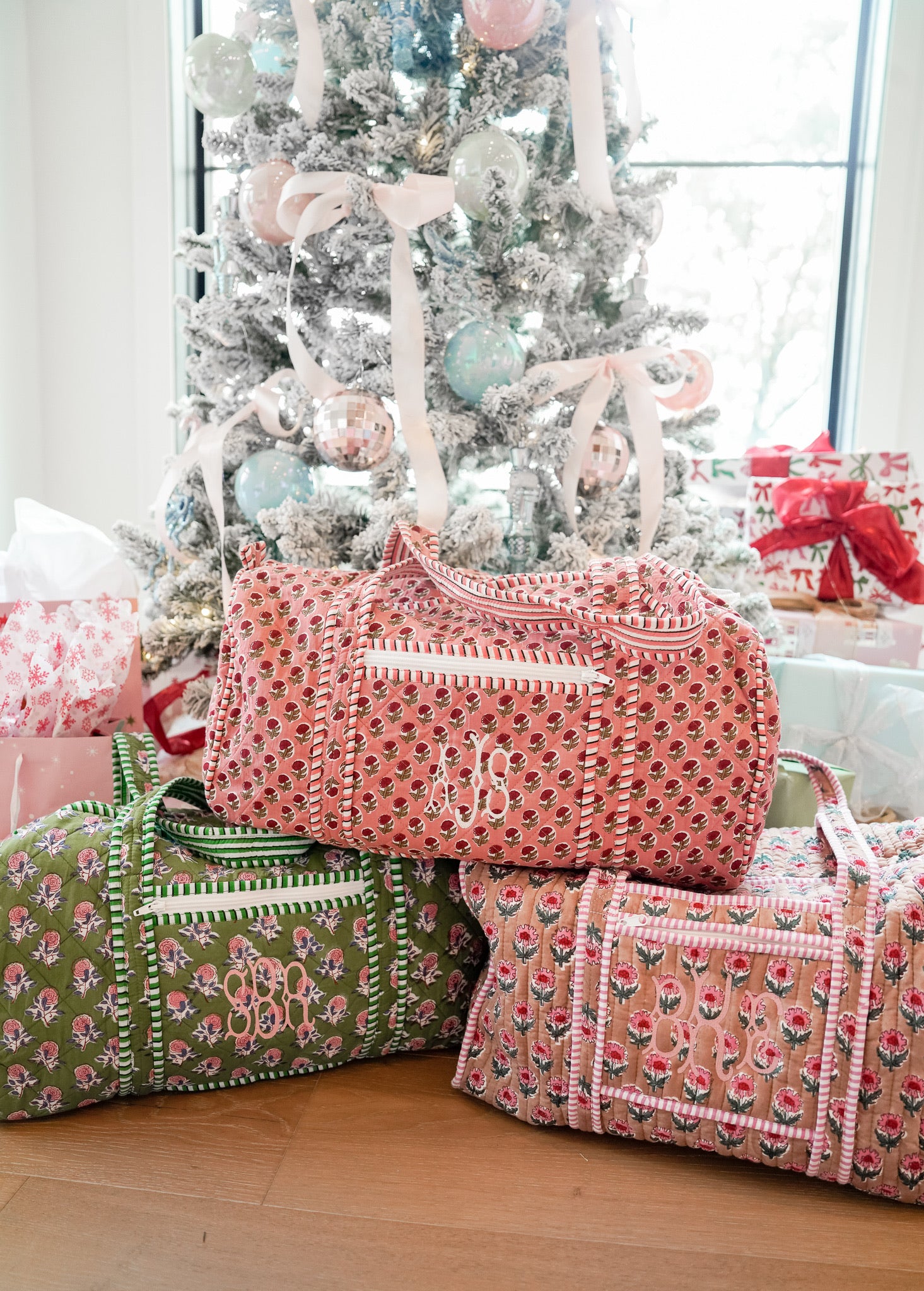 Quilted Block-Print Duffel Bag - Thumbnail 3