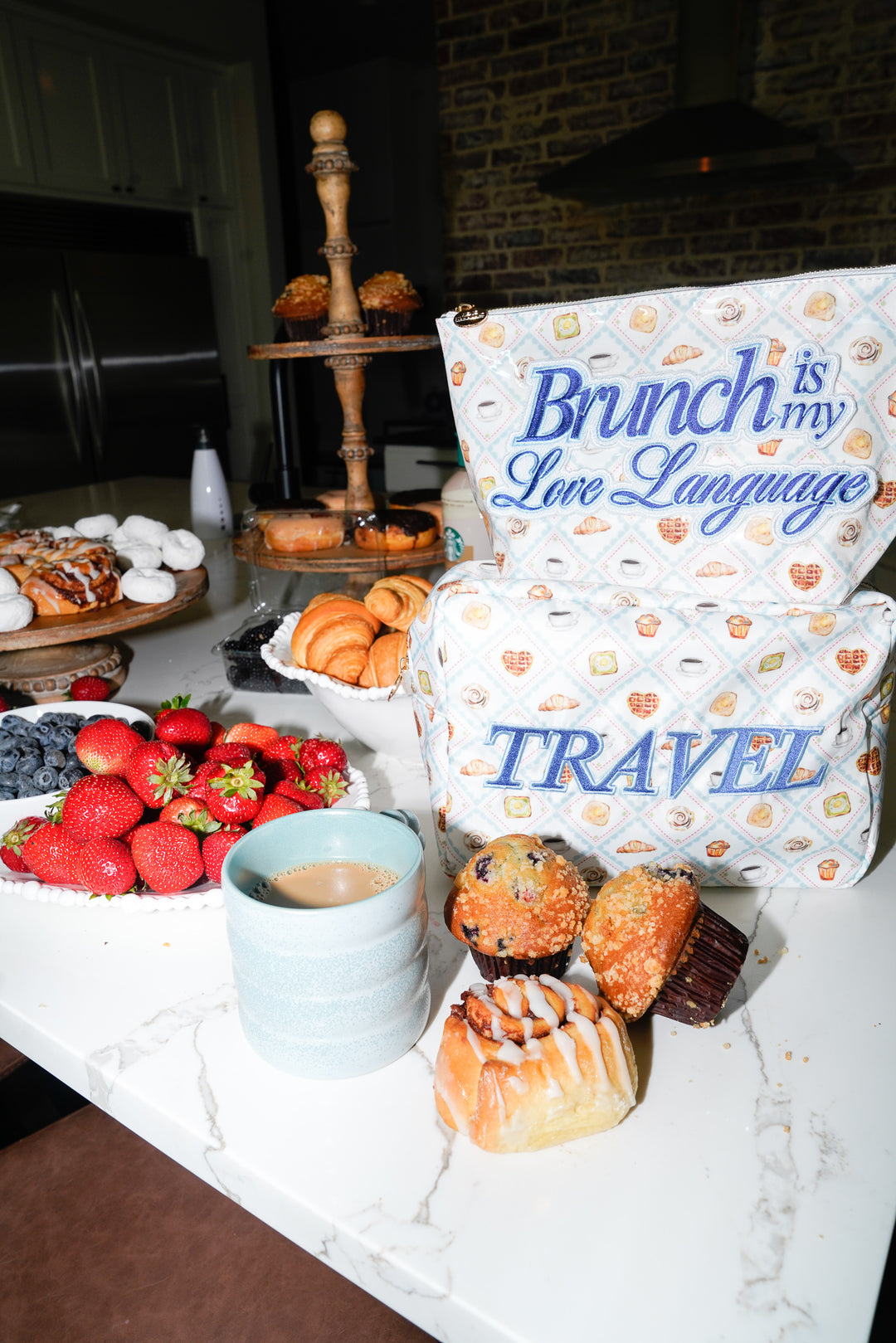 Travel XL - Blue Breakfast