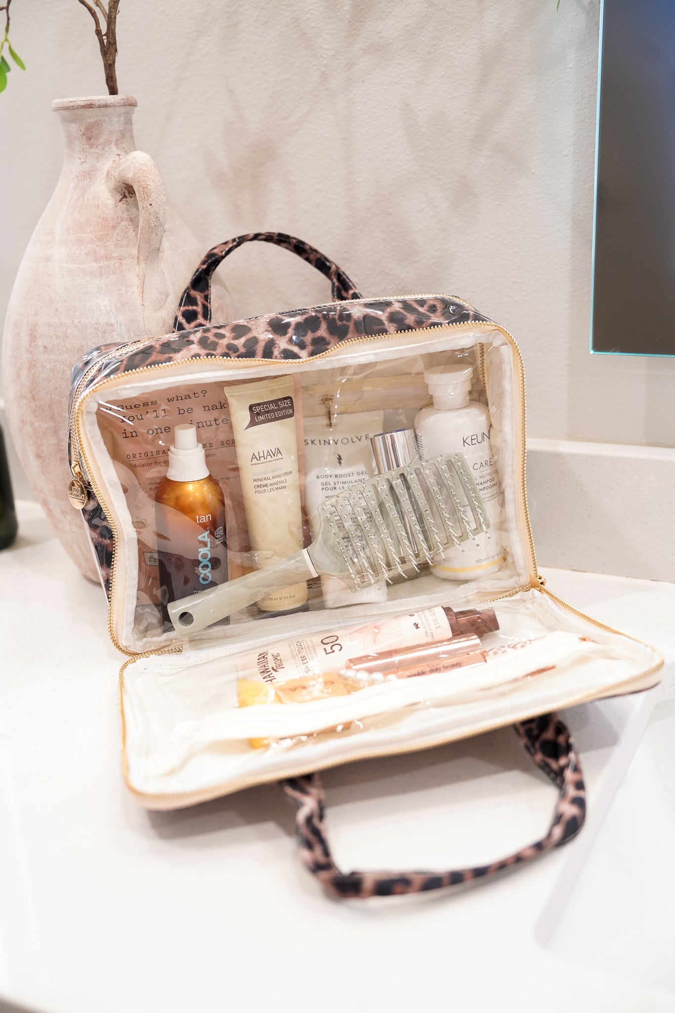Leopard Clear Coat Toiletry Case - Thumbnail 4