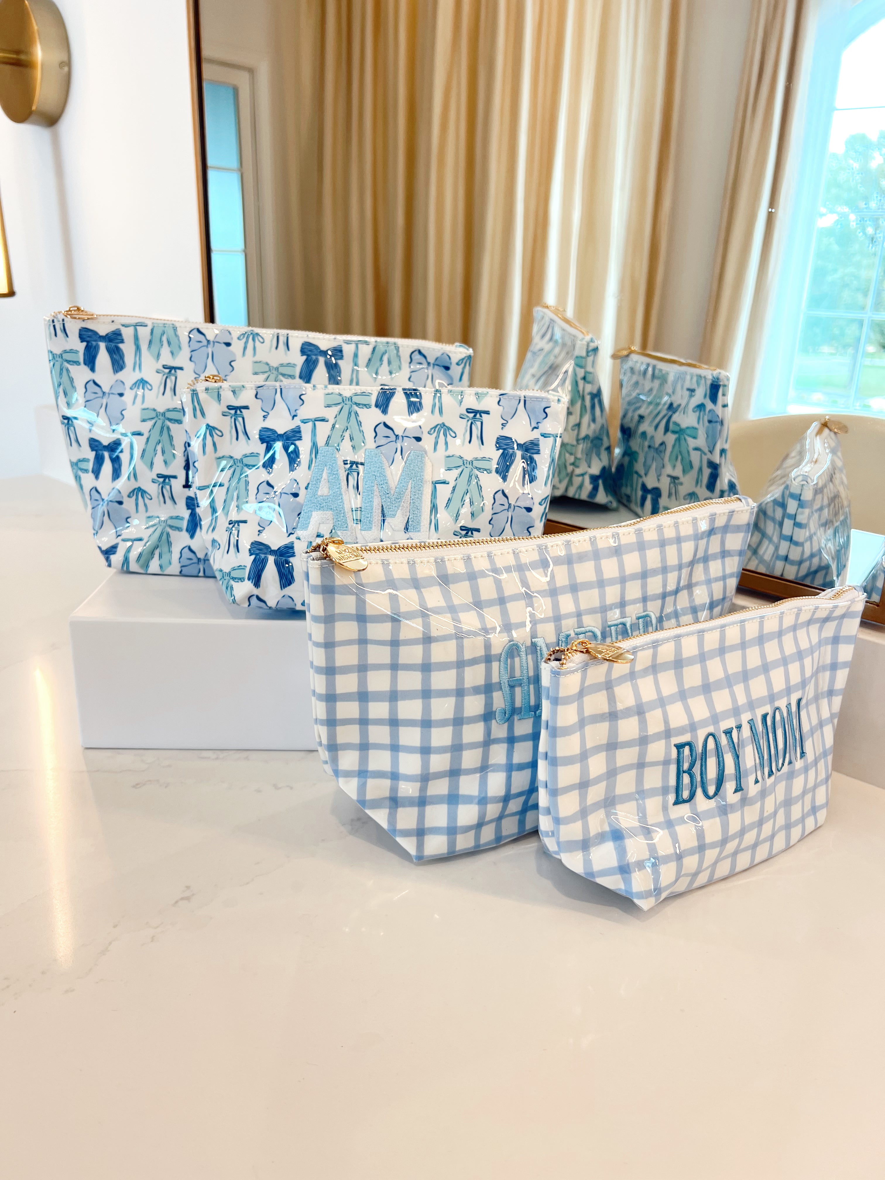 Clear Coat XL Toiletry Bag - Thumbnail 2