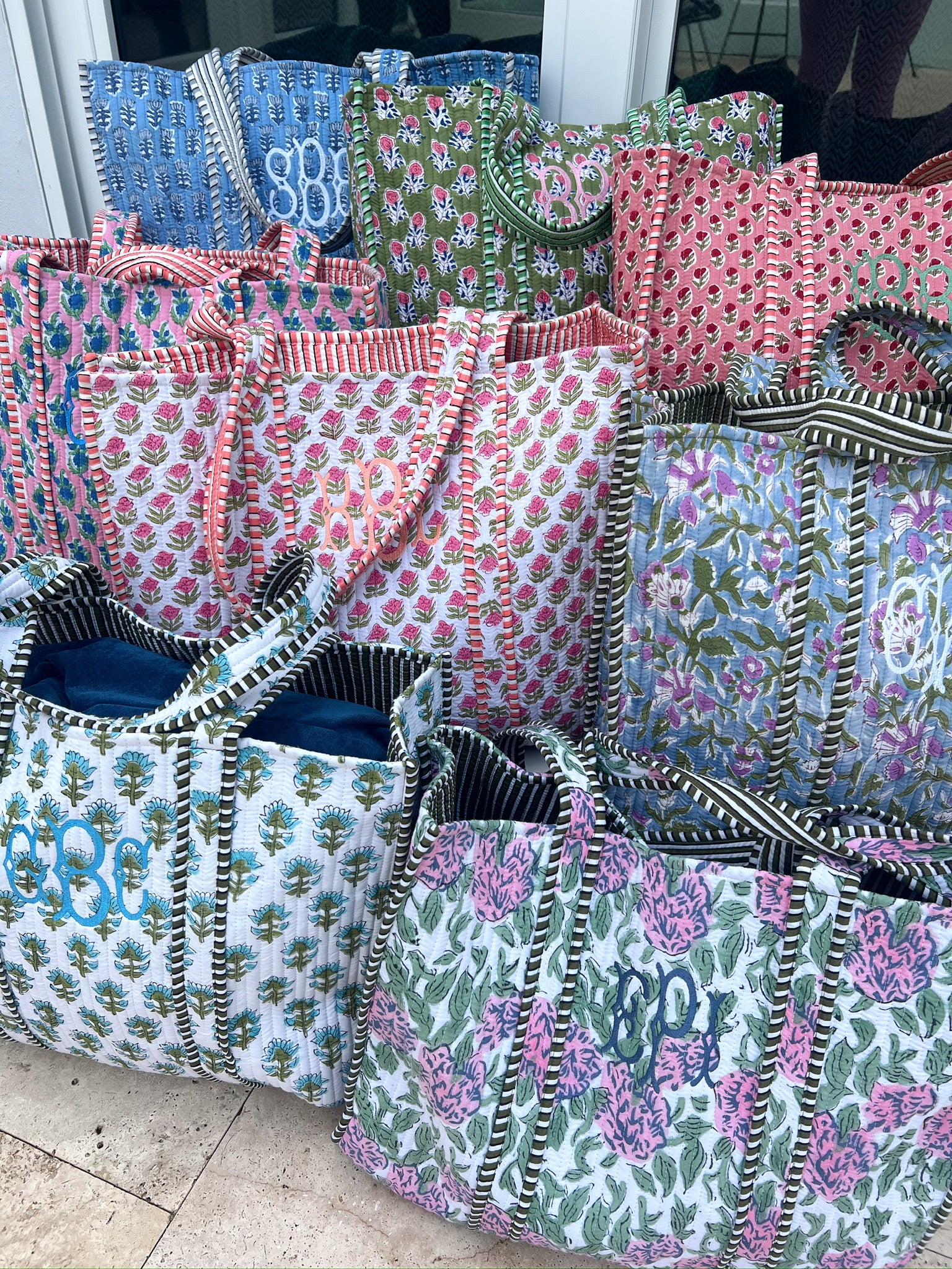 バッグ SOLPRESA Quilting Tote Bag: M Size Cumbria Tote Bag, Two Sizes, Pdf Sewing Pattern, Zipper