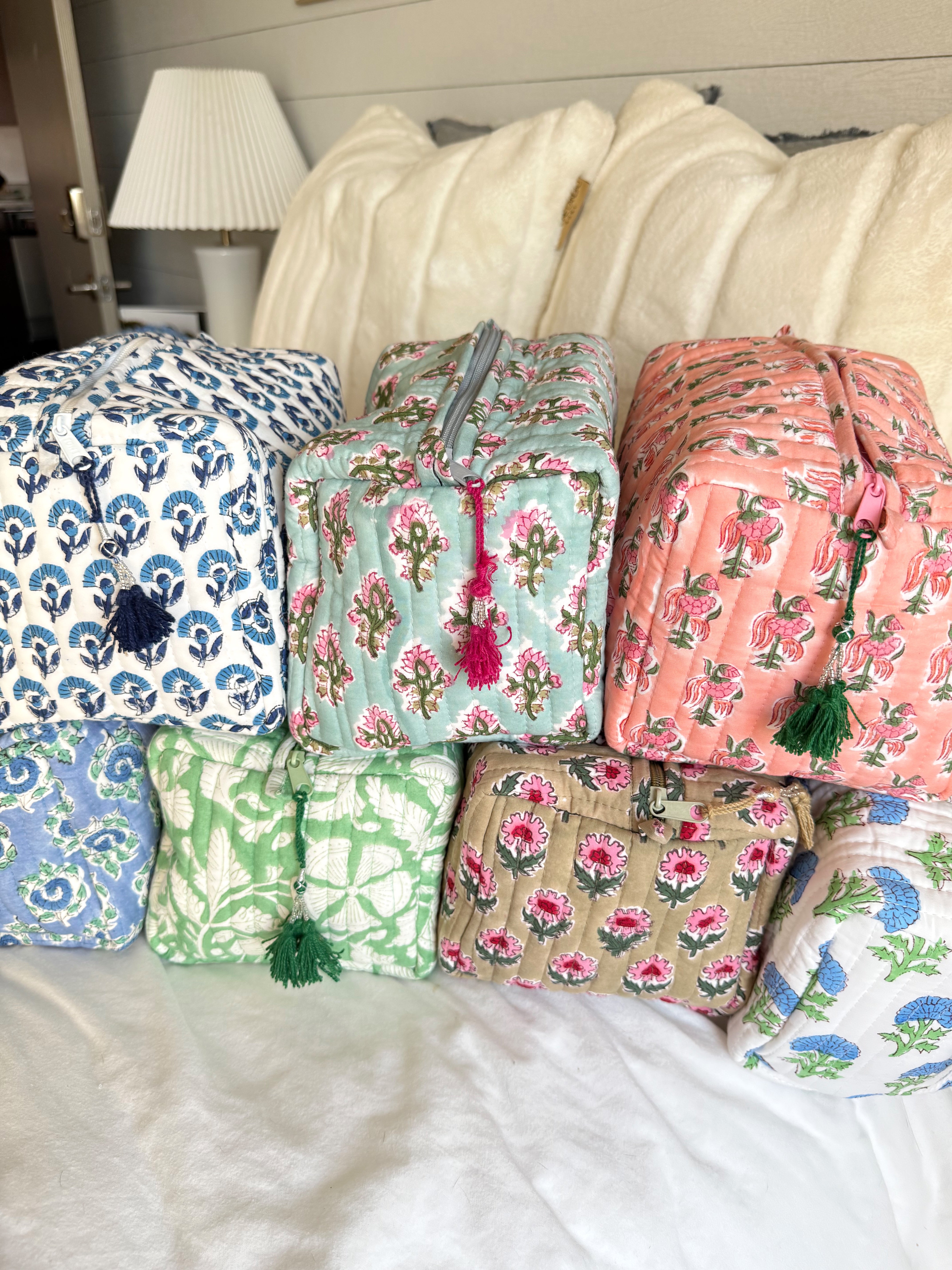Quilted Block-Print Makeup Bag – KenzKustomz